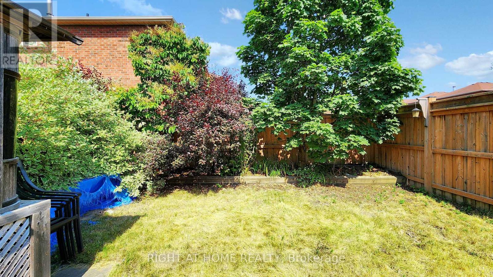 46 Furrow Drive, Whitby, Ontario  L1R 1Y7 - Photo 49 - E12729096