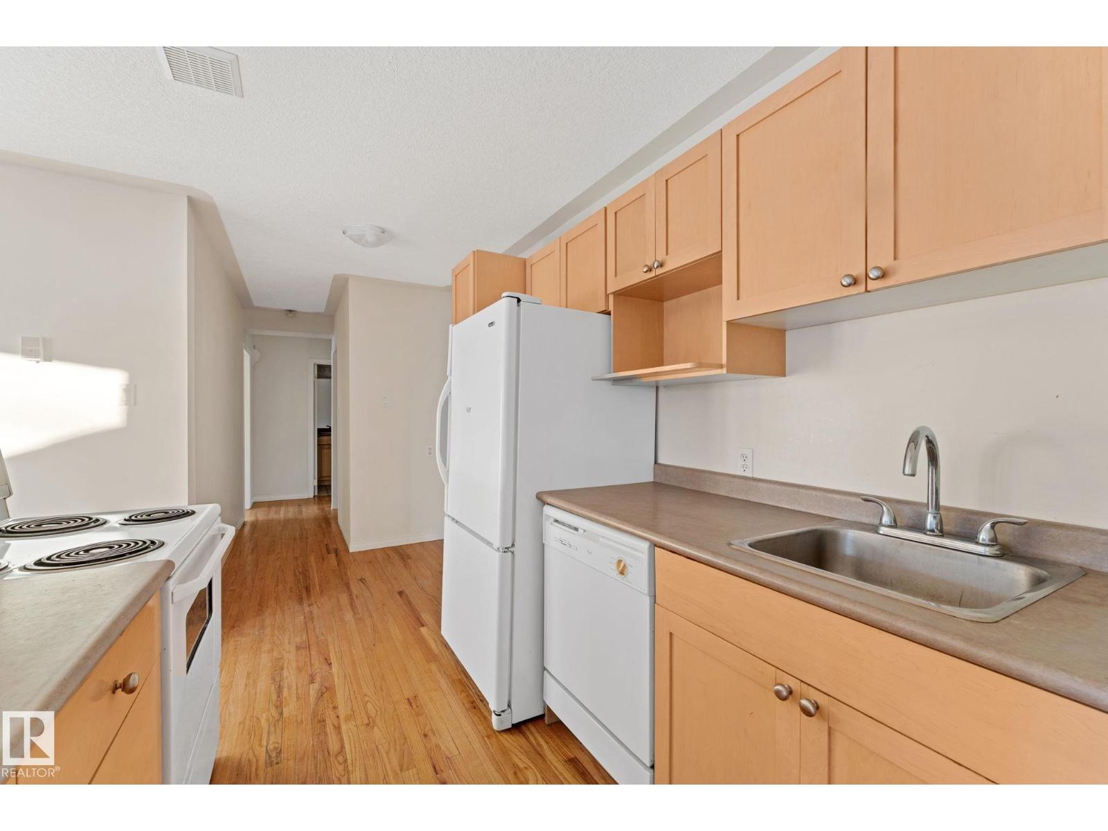 #13 11008 124 St Nw, Edmonton, Alberta  T5M 0J4 - Photo 7 - E4470609