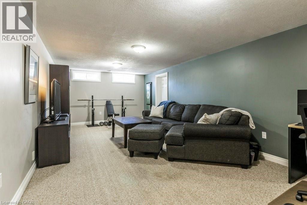 22 Redwing Road, Hamilton, Ontario  L9A 3Y9 - Photo 29 - 40794530