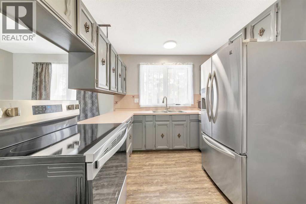 5110 32 Street, Lloydminster, Alberta  T9V 1E5 - Photo 10 - A2280319