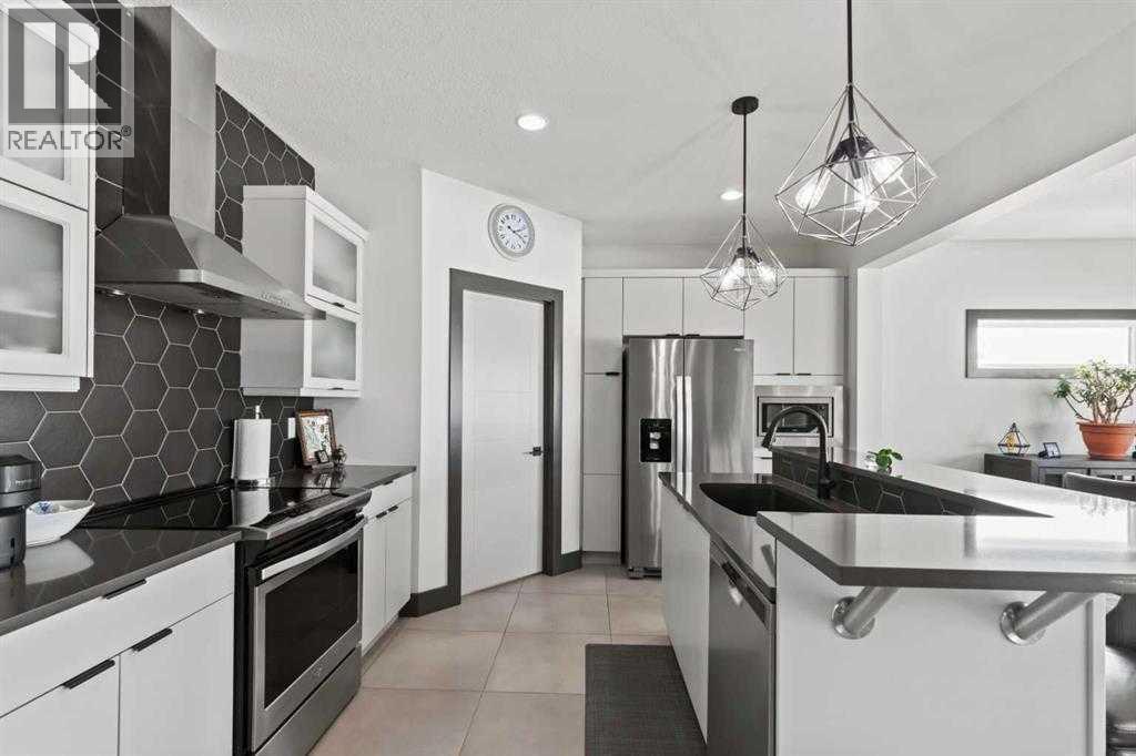 12806 Royal Boulevard, Grande Prairie, Alberta  T8V 6J6 - Photo 7 - A2271592