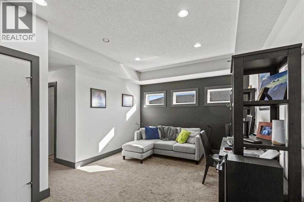 12806 Royal Boulevard, Grande Prairie, Alberta  T8V 6J6 - Photo 11 - A2271592