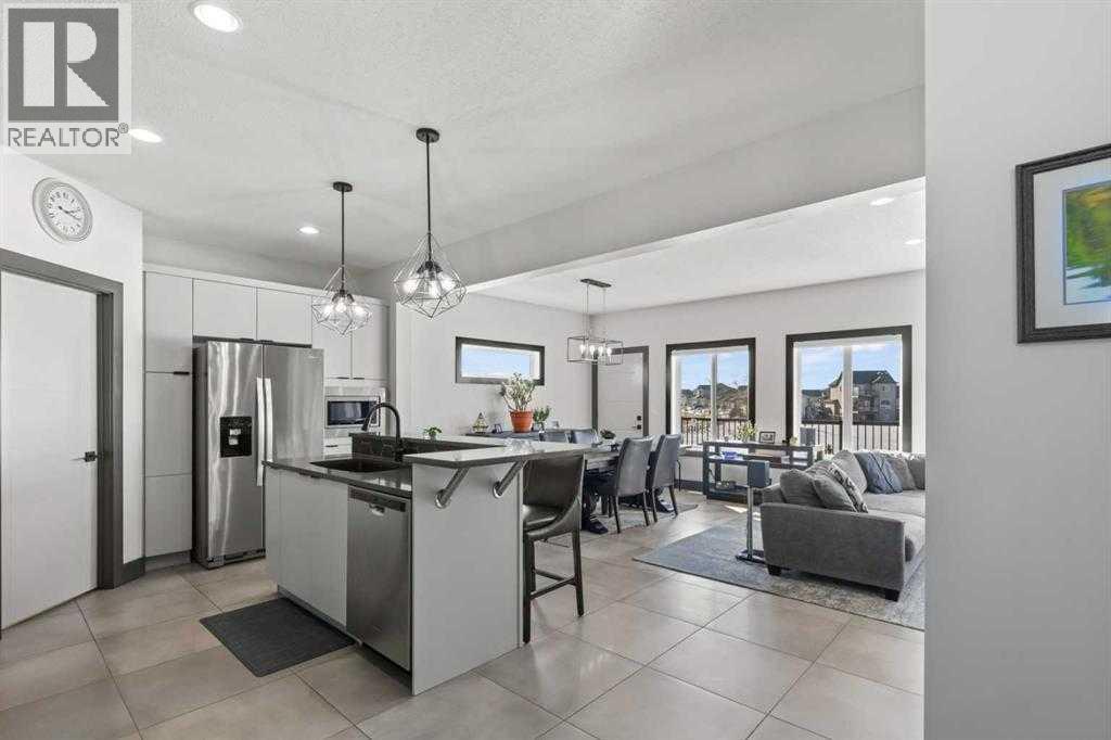 12806 Royal Boulevard, Grande Prairie, Alberta  T8V 6J6 - Photo 3 - A2271592