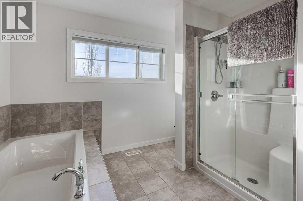 237 Cimarron Vista Way, Okotoks, Alberta  T1S 0K7 - Photo 20 - A2278750