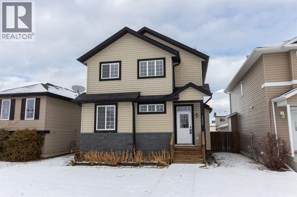 152 Oswald Close, Red Deer, Alberta  T4P 0C1 - Photo 1 - A2270109