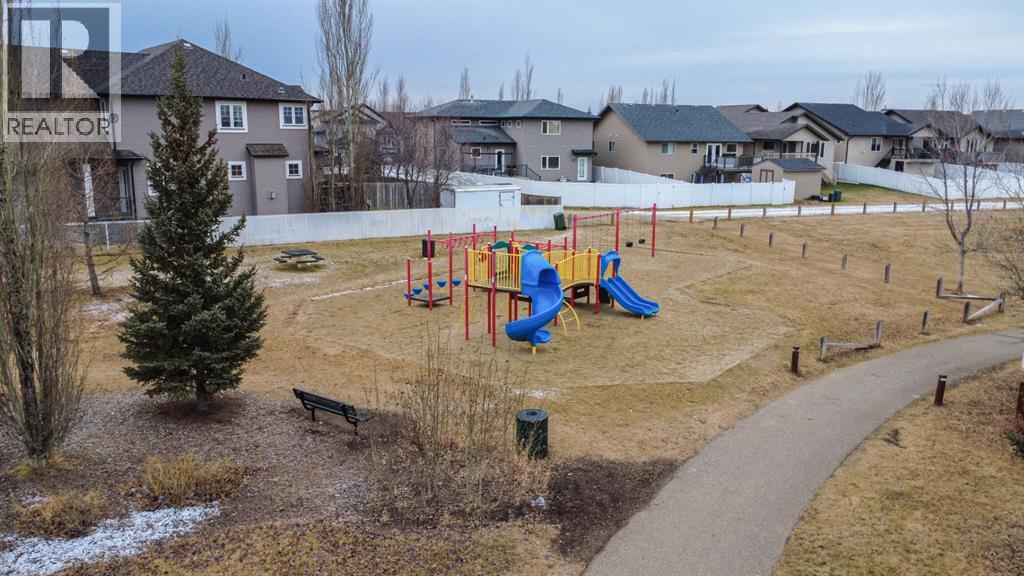 152 Oswald Close, Red Deer, Alberta  T4P 0C1 - Photo 49 - A2270109