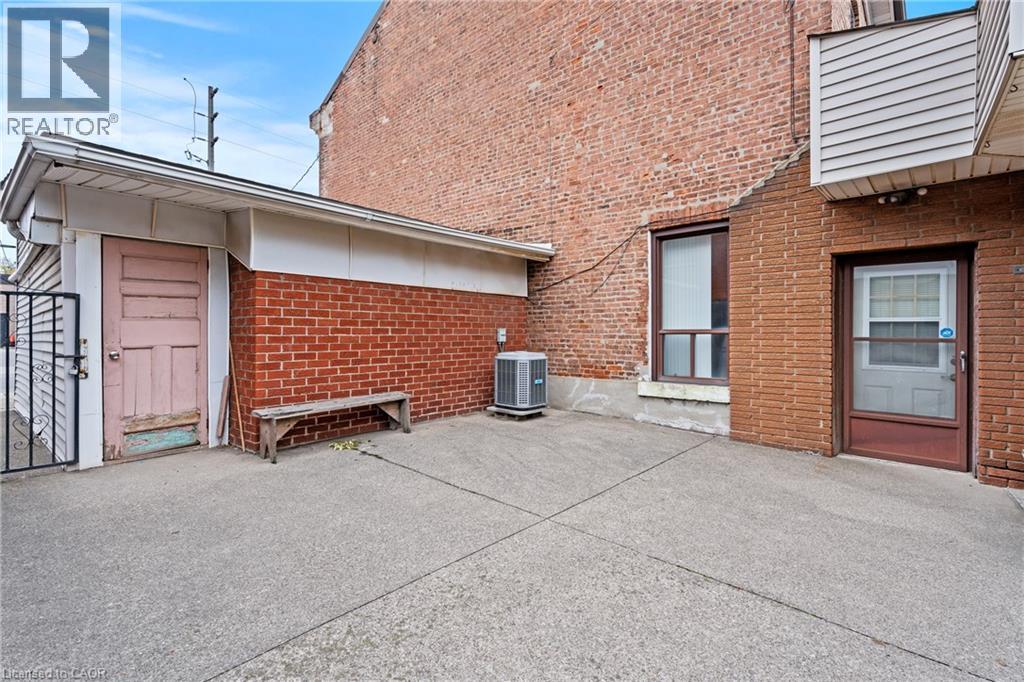 156 Macnab Street N, Hamilton, Ontario  L8R 2M3 - Photo 34 - 40798189