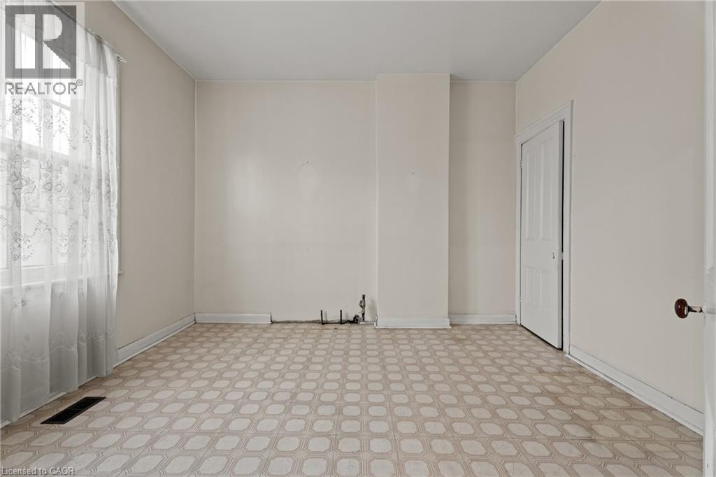 156 Macnab Street N, Hamilton, Ontario  L8R 2M3 - Photo 19 - 40798189