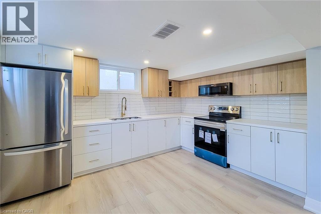 3 Grove Avenue Unit# Lower, St. Catharines, Ontario  L2P 1C5 - Photo 9 - 40800575