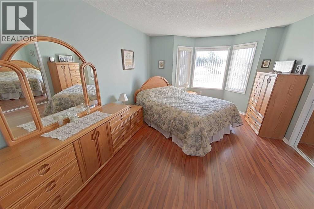 109 Covenant Bay, Rural Rocky View County, Alberta  T1X 1G2 - Photo 12 - A2280727