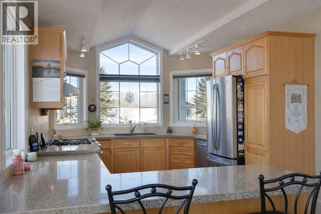 109 Covenant Bay, Rural Rocky View County, Alberta  T1X 1G2 - Photo 5 - A2280727