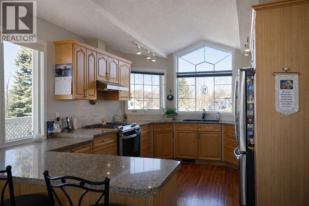 109 Covenant Bay, Rural Rocky View County, Alberta  T1X 1G2 - Photo 6 - A2280727