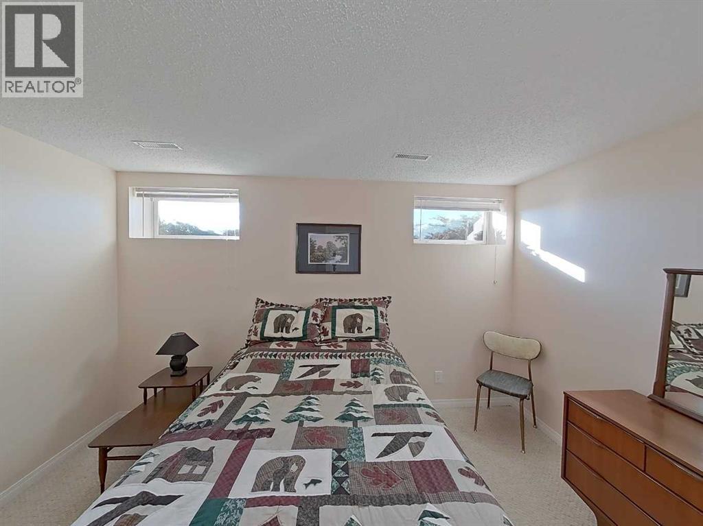 109 Covenant Bay, Rural Rocky View County, Alberta  T1X 1G2 - Photo 23 - A2280727