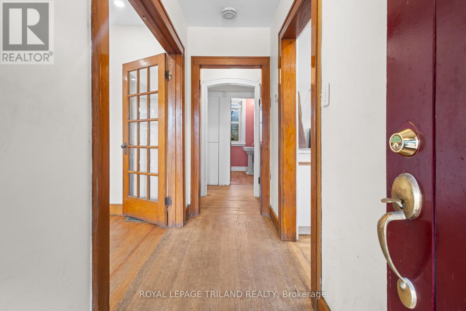 1248 Southdale Road E, London South, Ontario  N6E 1B4 - Photo 10 - X12728934