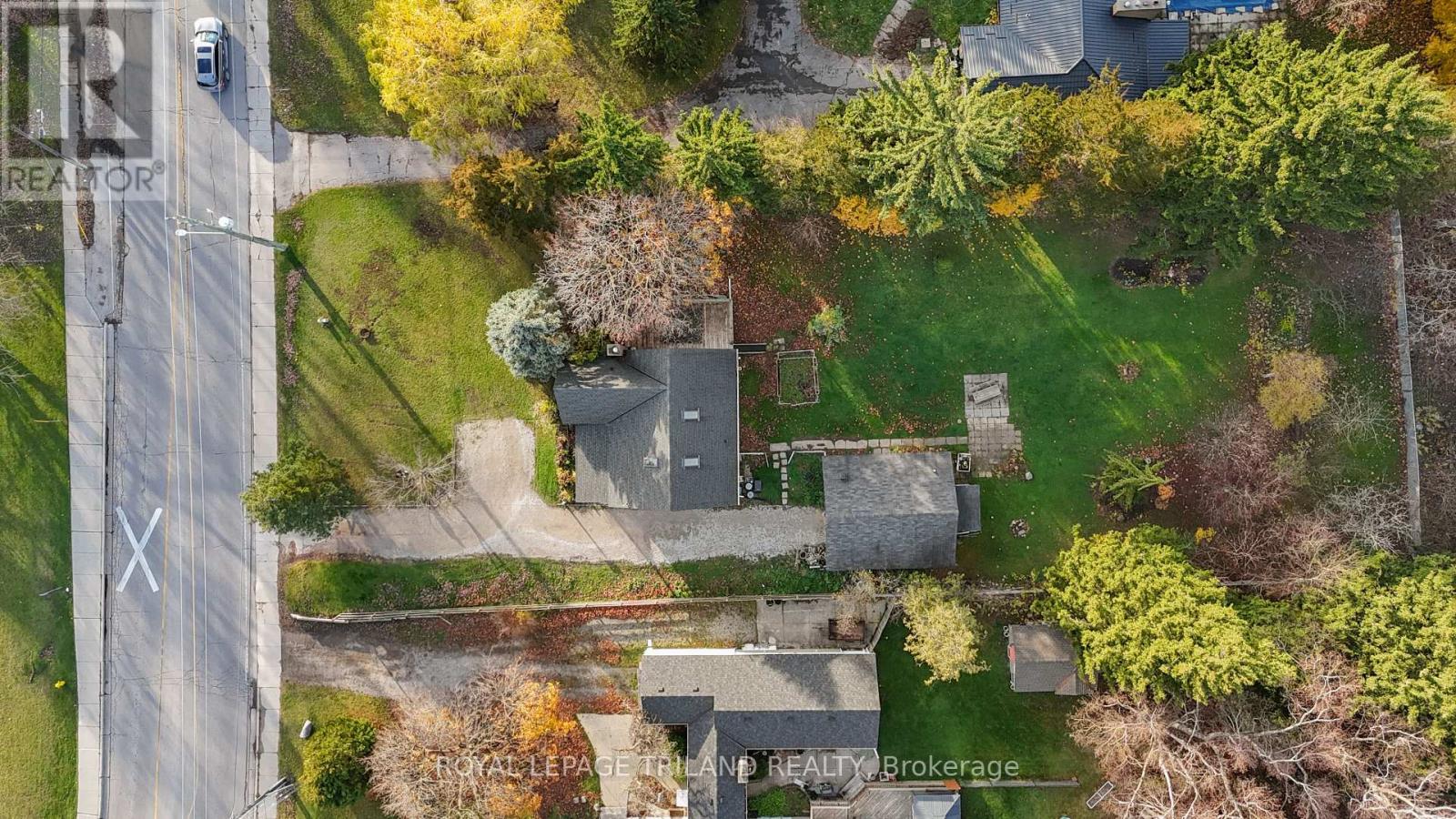 1248 Southdale Road E, London South, Ontario  N6E 1B4 - Photo 8 - X12728934