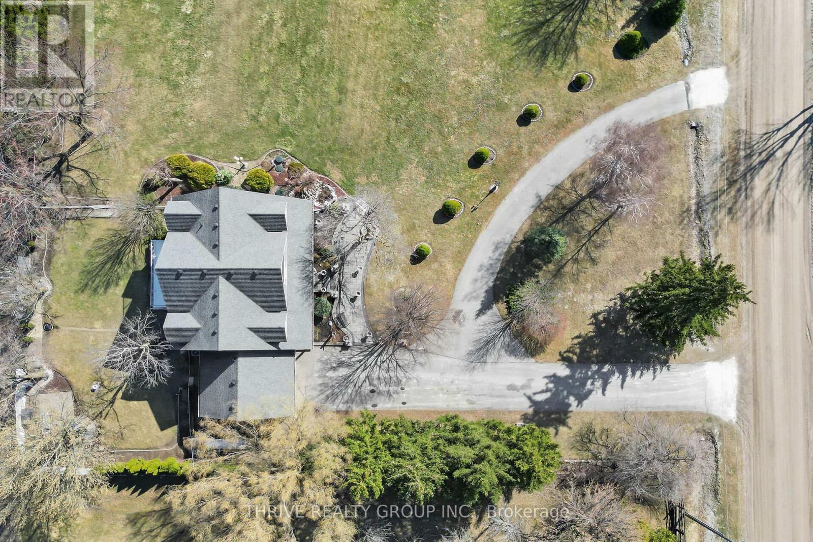 6228 Bethel Road, Warwick, Ontario  N0M 2S0 - Photo 34 - X12729082