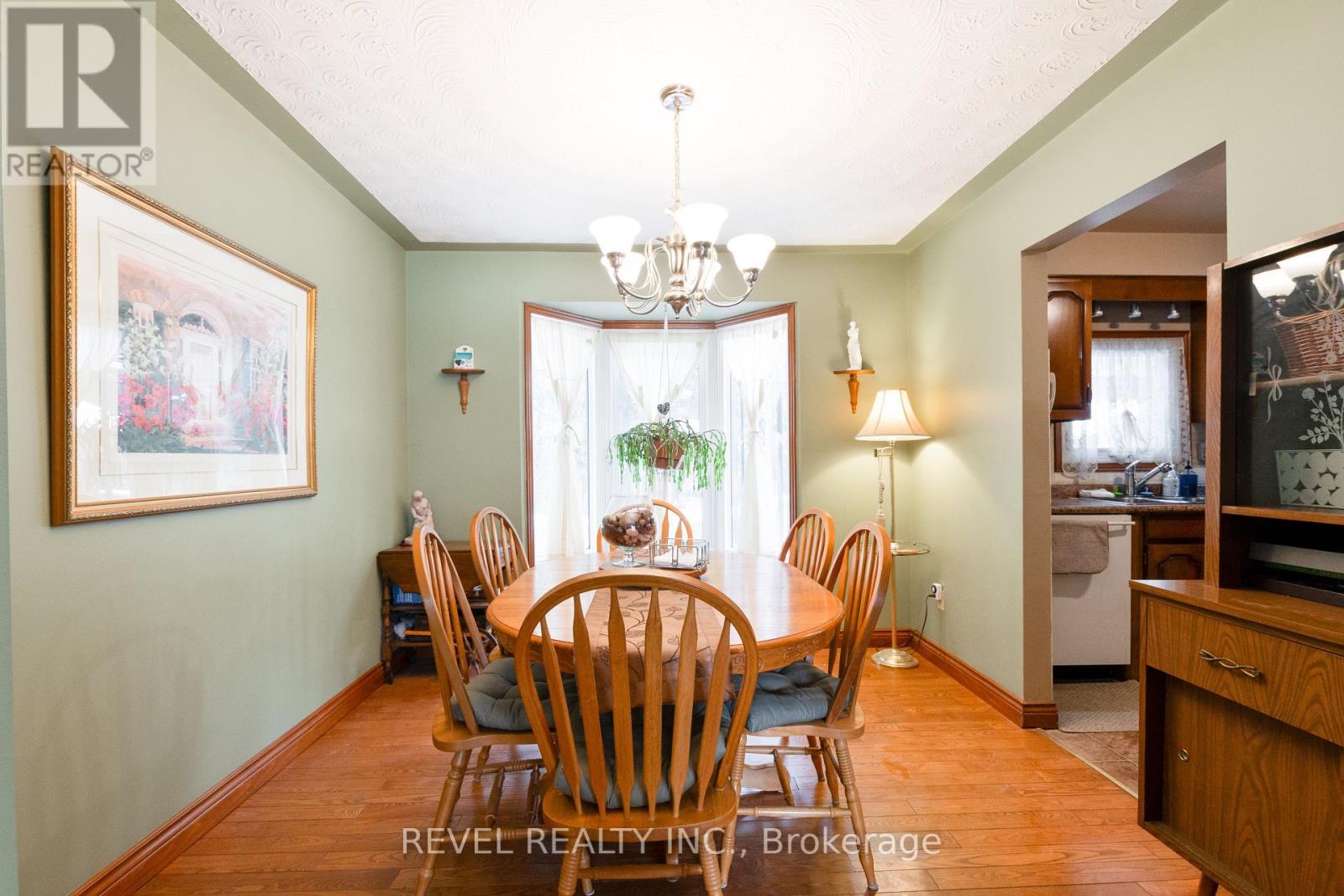 247 Regal Drive, London East, Ontario  N5Y 4Z7 - Photo 10 - X12729092