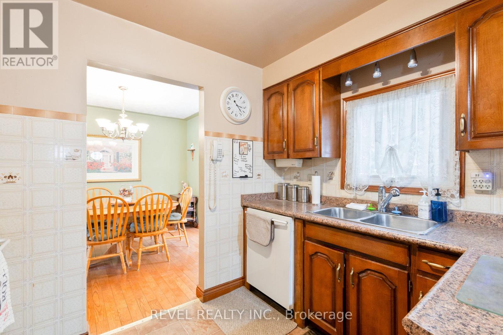 247 Regal Drive, London East, Ontario  N5Y 4Z7 - Photo 14 - X12729092