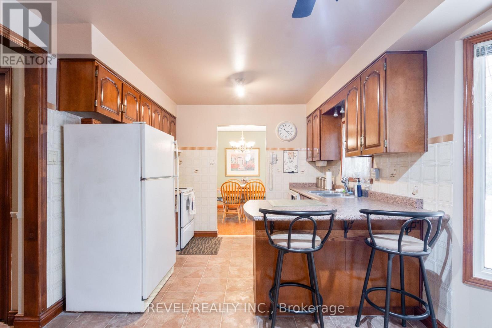 247 Regal Drive, London East, Ontario  N5Y 4Z7 - Photo 17 - X12729092