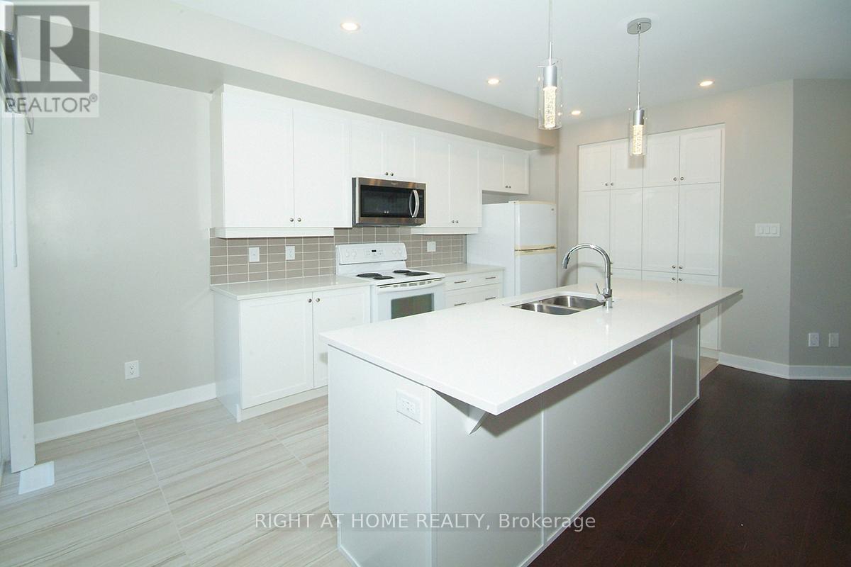 733 Twist Way, Ottawa, Ontario  K2V 0M9 - Photo 4 - X12728914