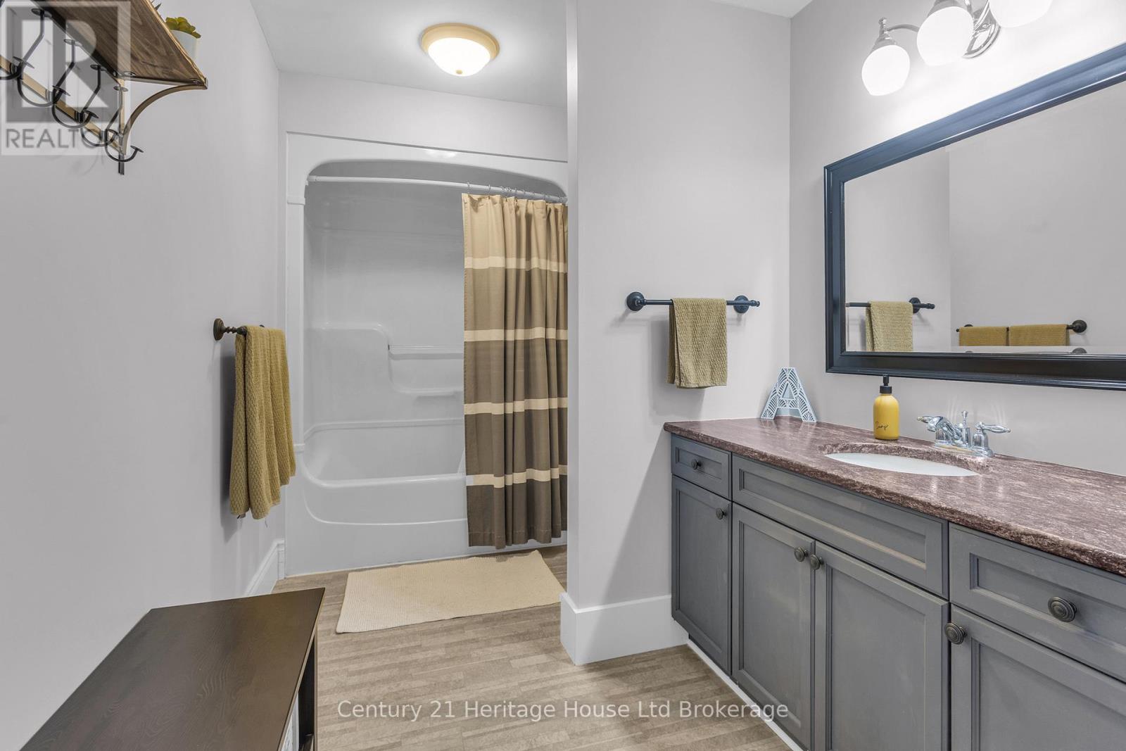 4 Catalpa Court, Tillsonburg, Ontario  N4G 5R7 - Photo 25 - X12728900