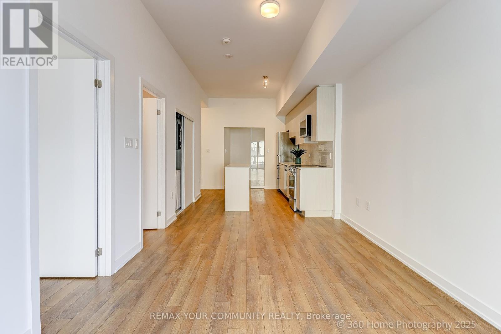 112 - 2433 Dufferin Street, Toronto, Ontario  M6E 3T3 - Photo 24 - W12718992