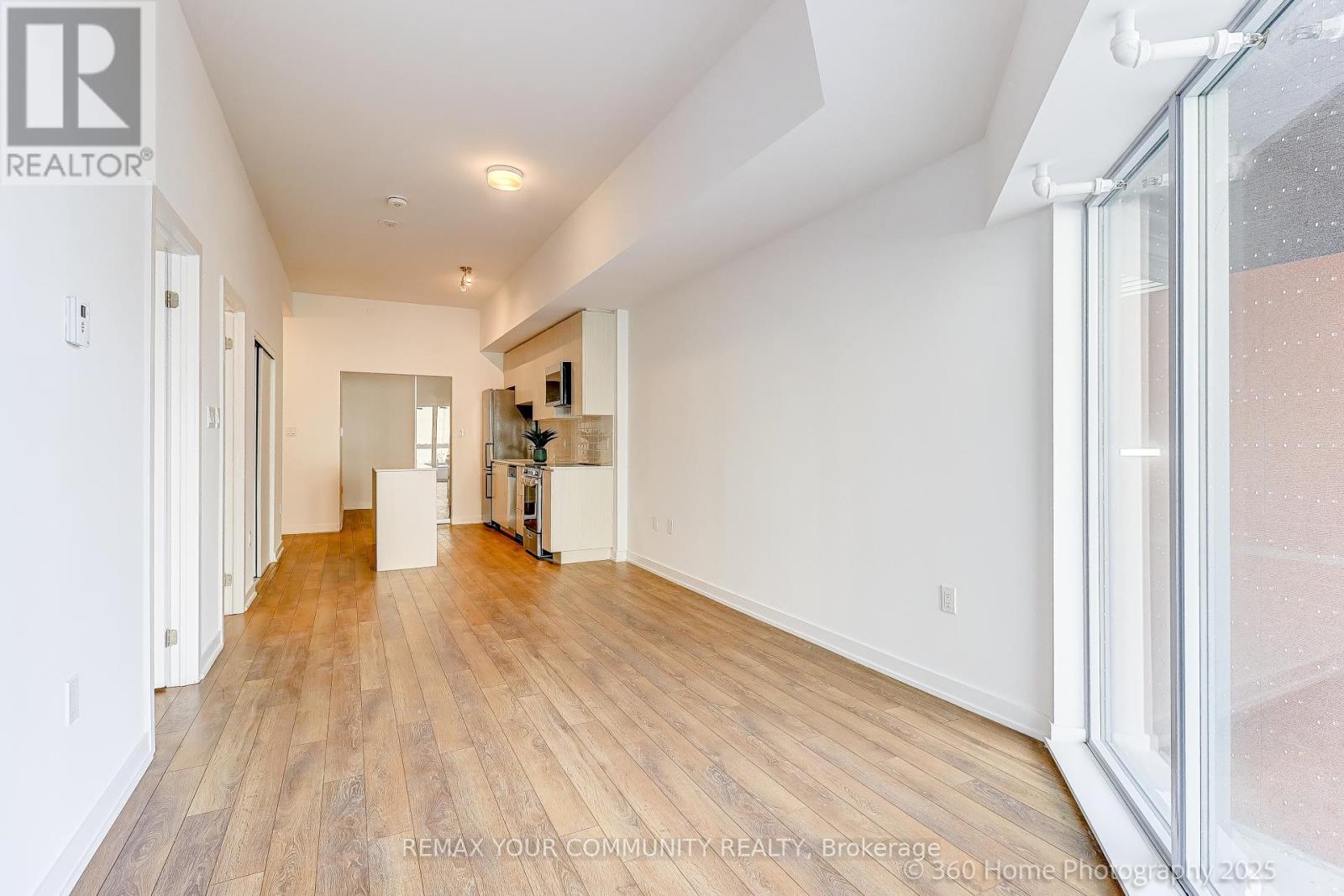 112 - 2433 Dufferin Street, Toronto, Ontario  M6E 3T3 - Photo 23 - W12718992