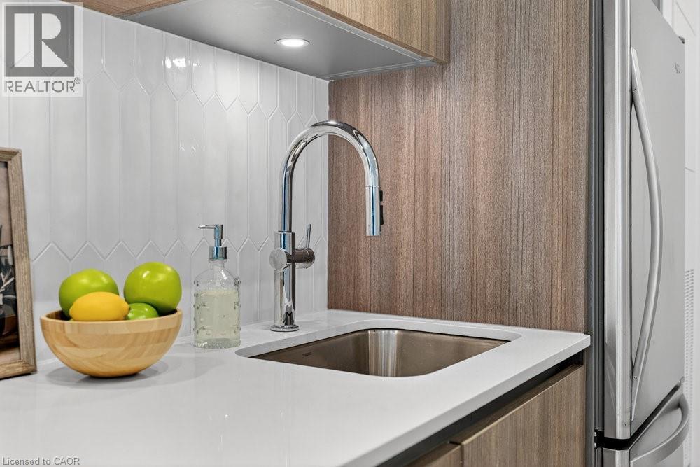 405 Dundas Street W Unit# 418, Oakville, Ontario  L6M 4M2 - Photo 13 - 40790940