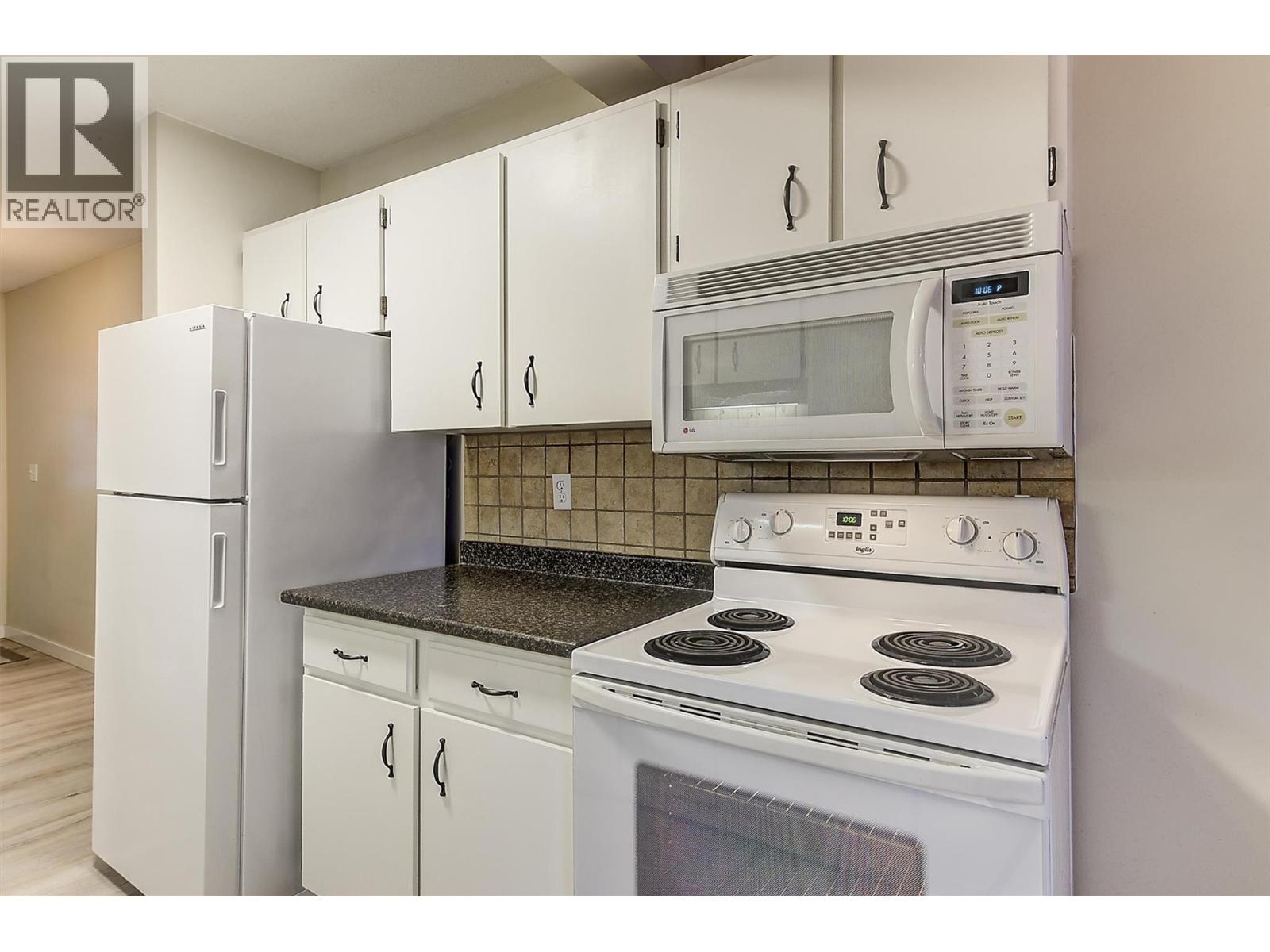 240 Mcintosh Road Unit# 209, Kelowna, British Columbia  V1X 2C4 - Photo 11 - 10373644