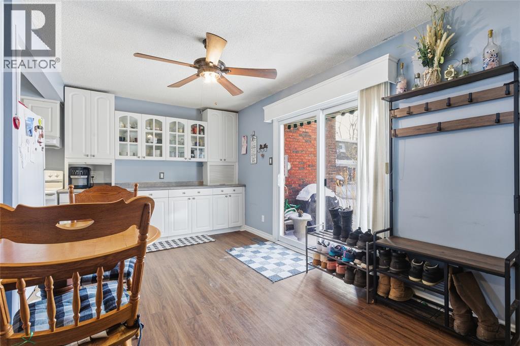 1023 Salisbury Street Unit# 8, Sarnia, Ontario  N7S 4N8 - Photo 6 - 26001902