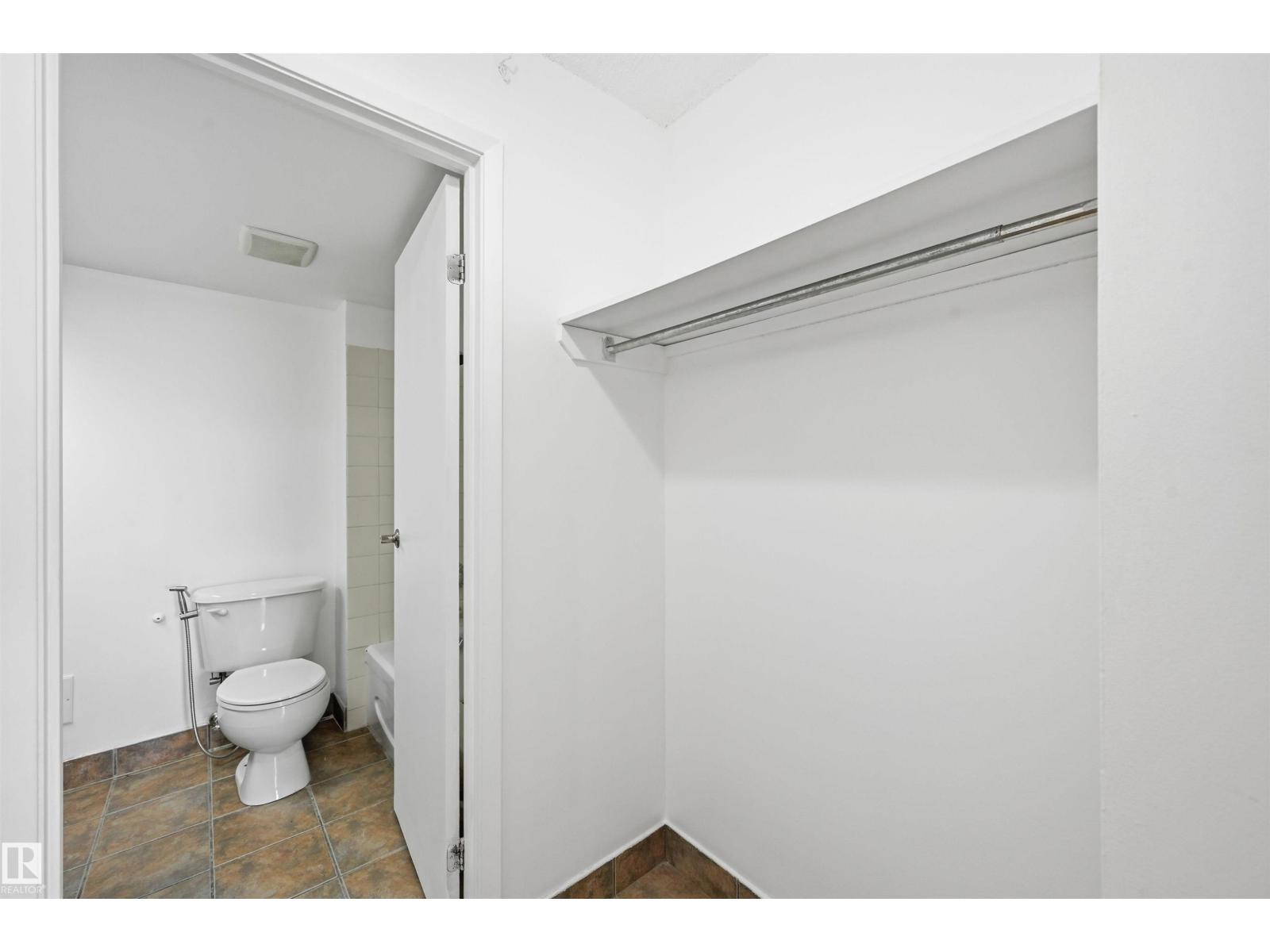 #1808 10149 Saskatchewan Dr Nw, Edmonton, Alberta  T6E 6B6 - Photo 23 - E4468936