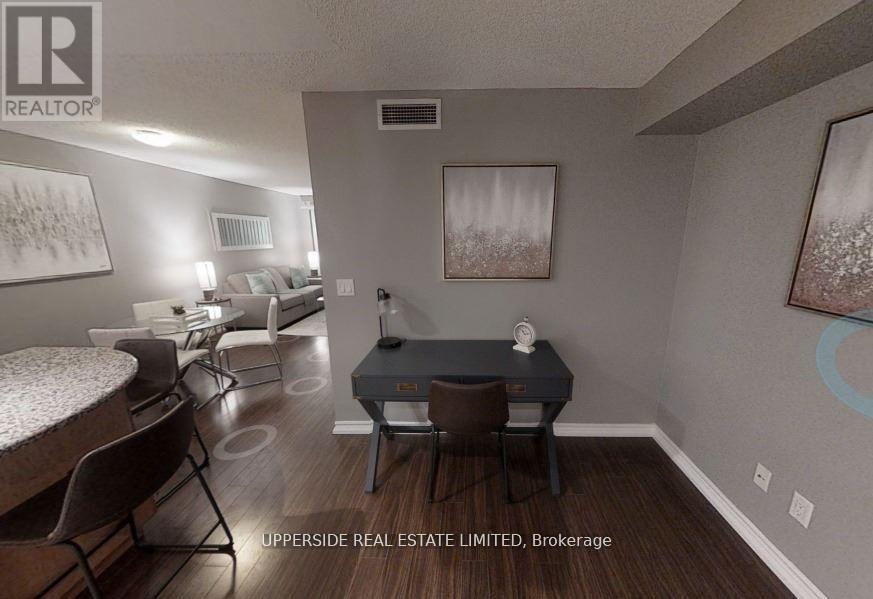 629 - 250 Wellington Street W, Toronto, Ontario  M5V 3P6 - Photo 2 - C12728890