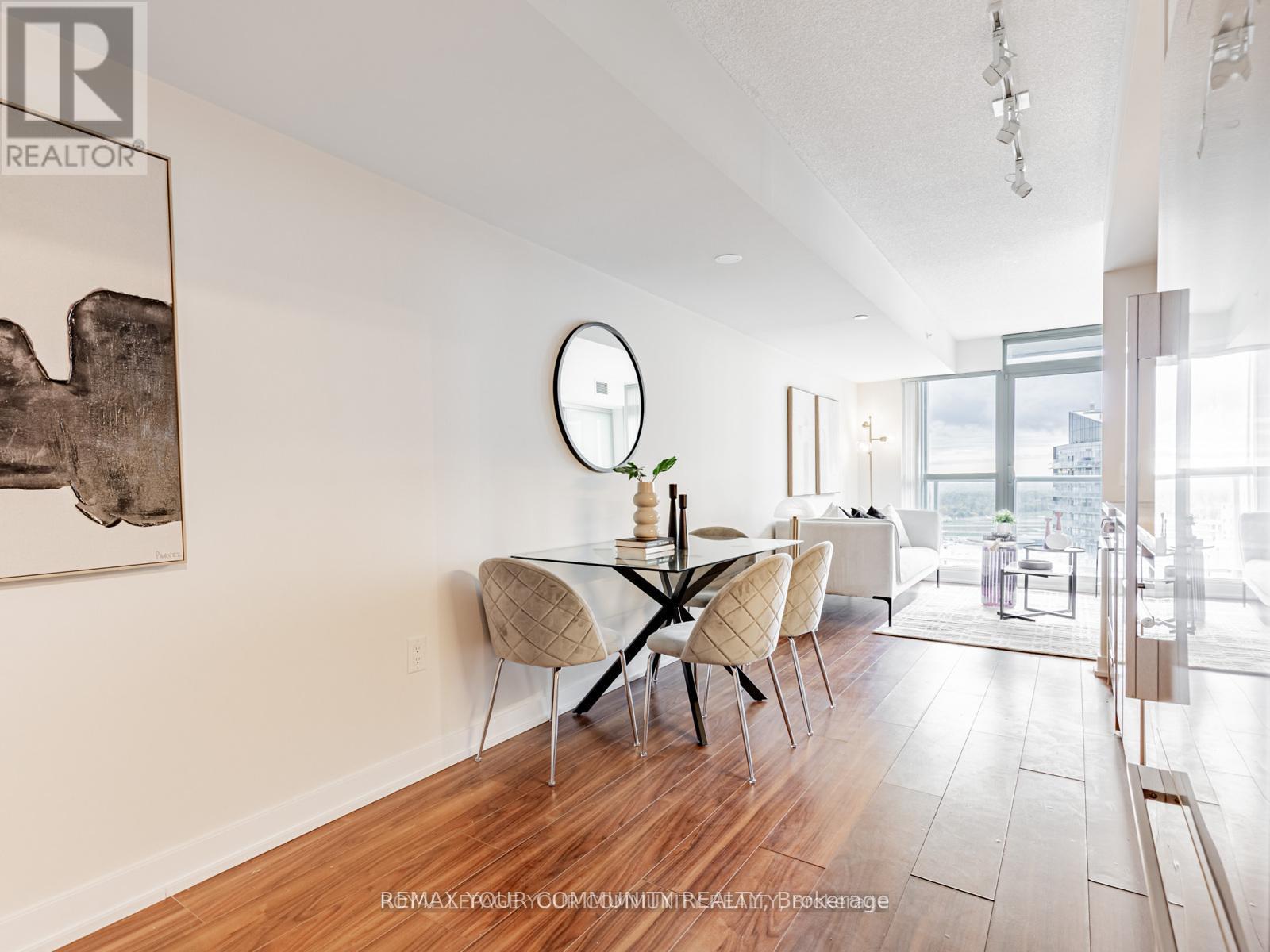3002 - 85 Queens Wharf Road, Toronto, Ontario  M5V 0J9 - Photo 8 - C12728898