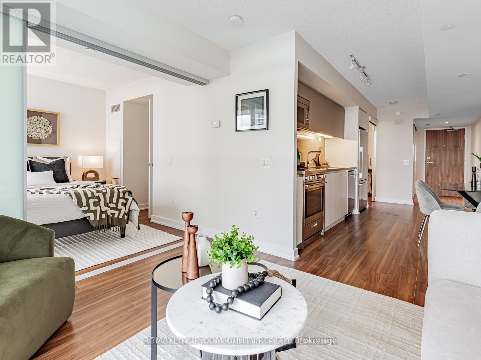 3002 - 85 Queens Wharf Road, Toronto, Ontario  M5V 0J9 - Photo 9 - C12728898