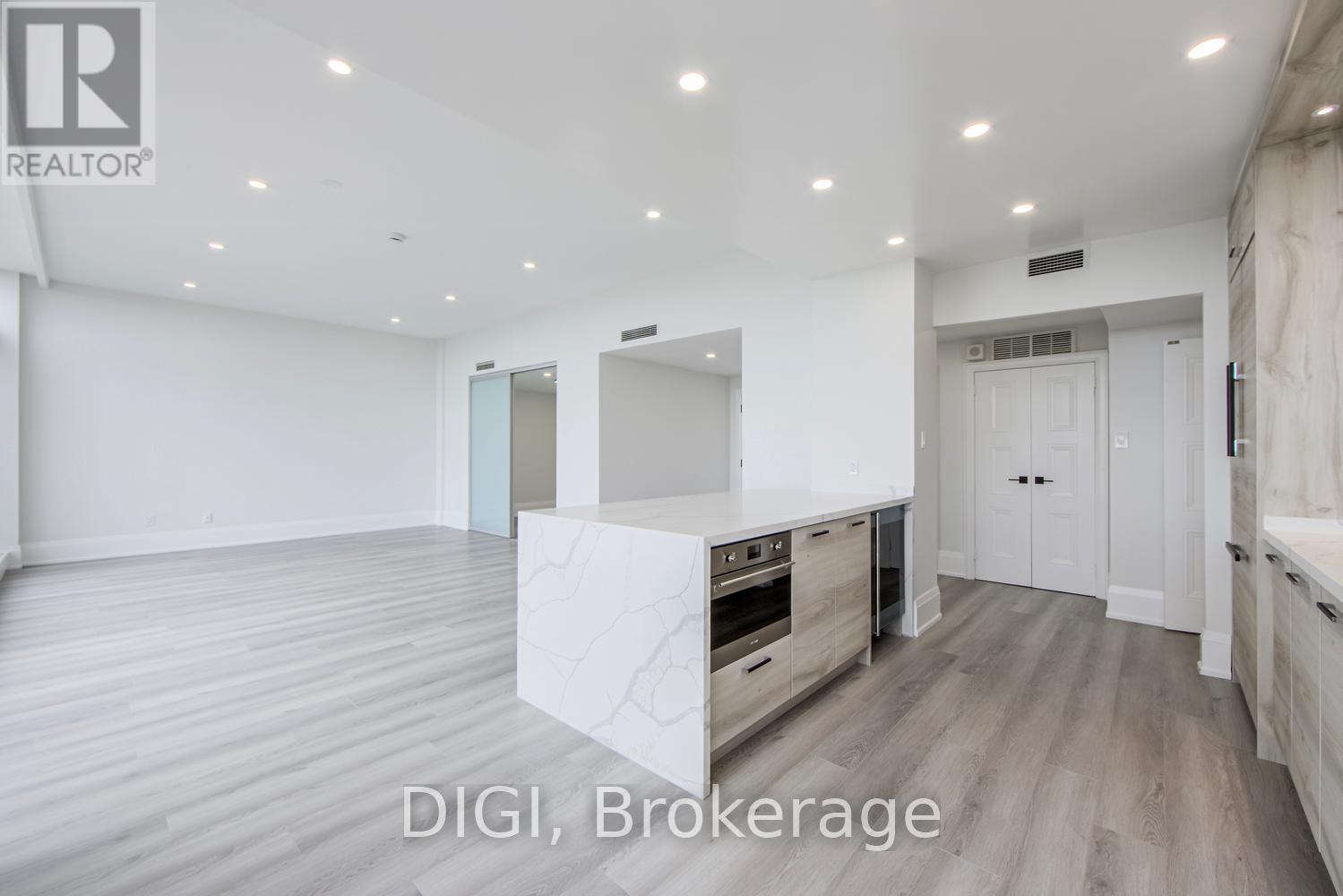 Ph4 - 400 Walmer Road, Toronto, Ontario  M5P 2X7 - Photo 15 - C12729006