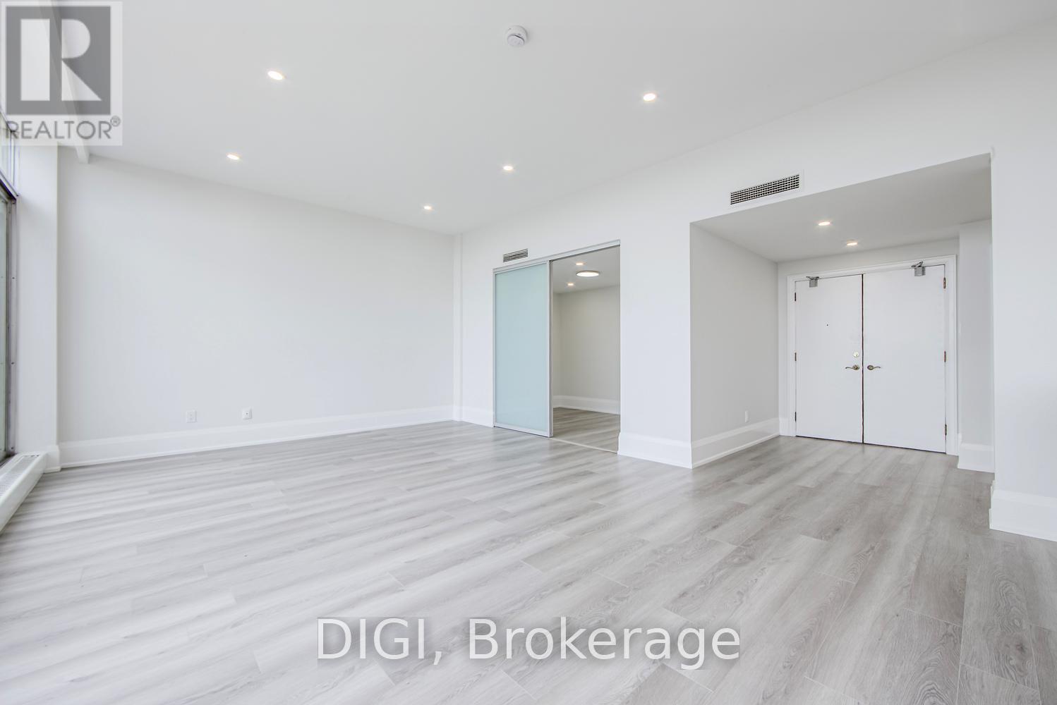 Ph4 - 400 Walmer Road, Toronto, Ontario  M5P 2X7 - Photo 4 - C12729006