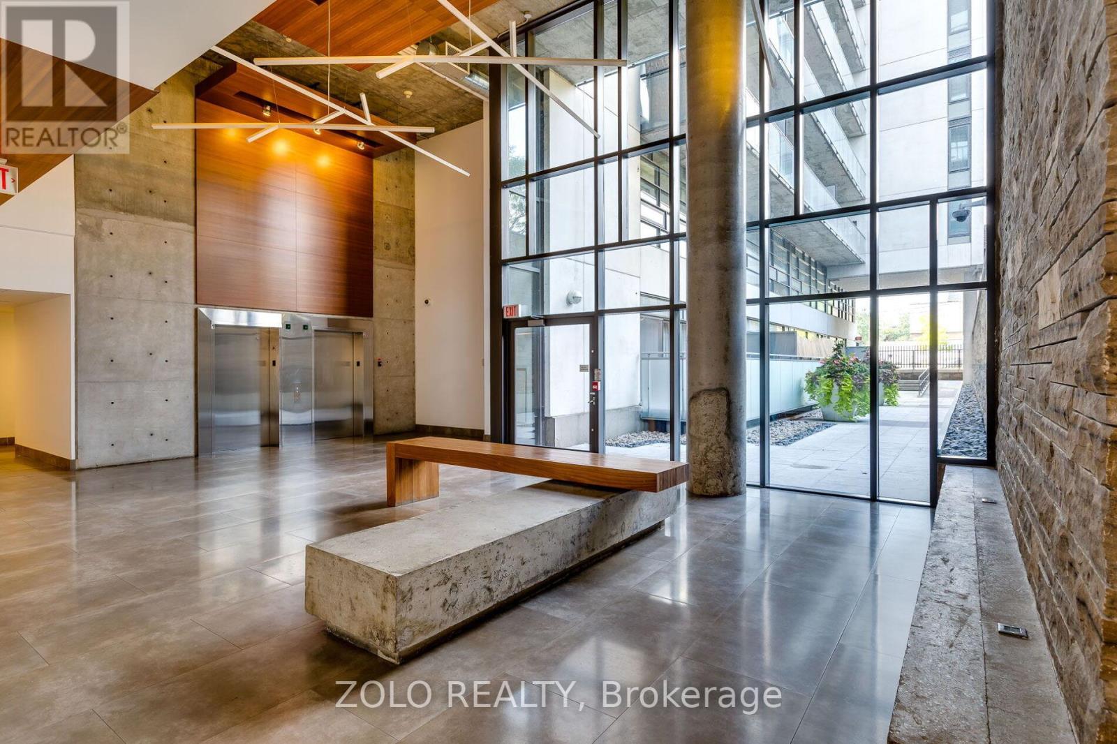 Th10 - 10 Morrison Street, Toronto, Ontario  M5V 2T8 - Photo 3 - C12729060