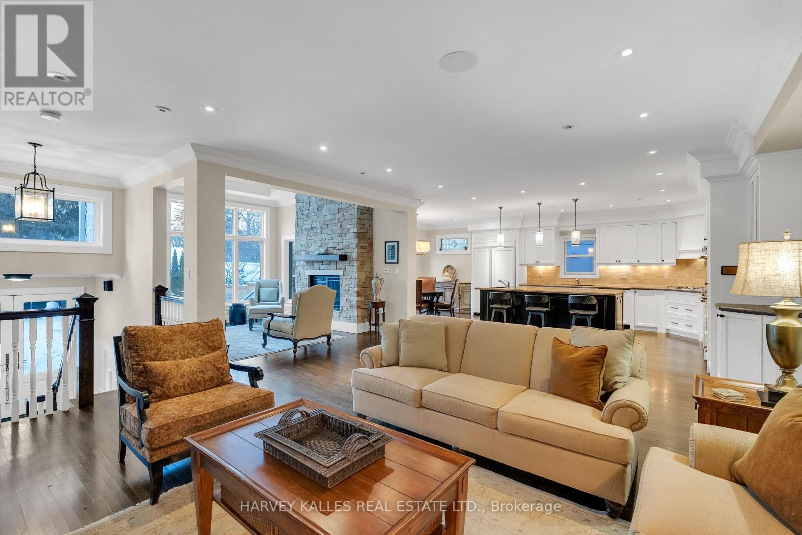 72 Teddington Park Avenue, Toronto, Ontario  M4N 2C6 - Photo 12 - C12729066