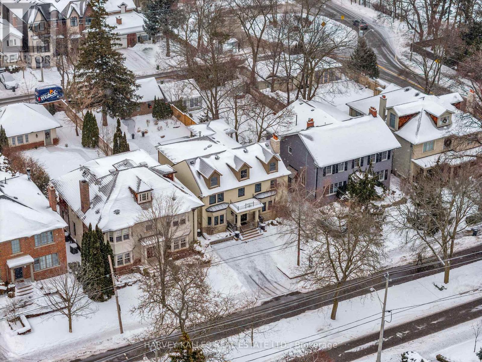 72 Teddington Park Avenue, Toronto, Ontario  M4N 2C6 - Photo 2 - C12729066