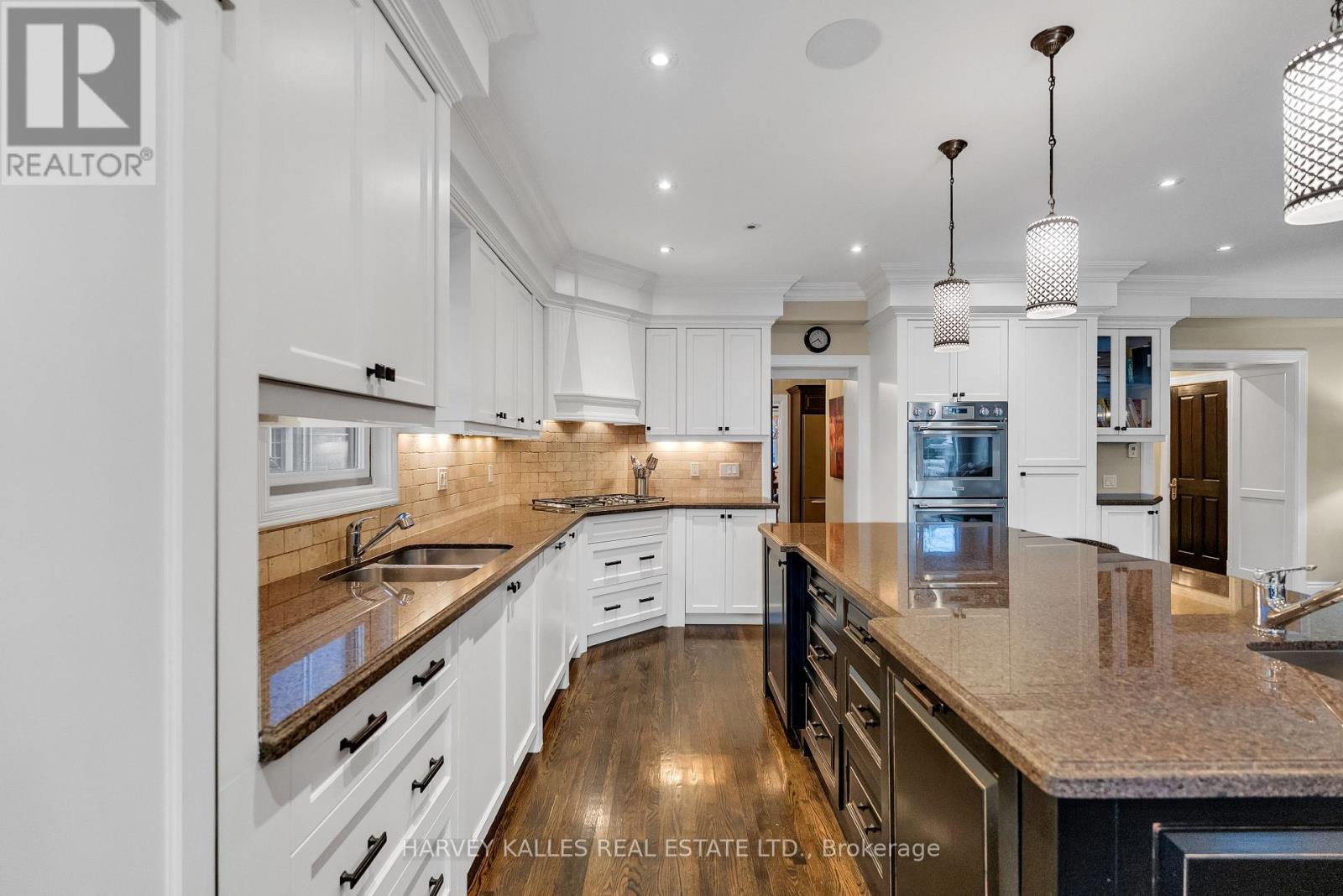 72 Teddington Park Avenue, Toronto, Ontario  M4N 2C6 - Photo 20 - C12729066