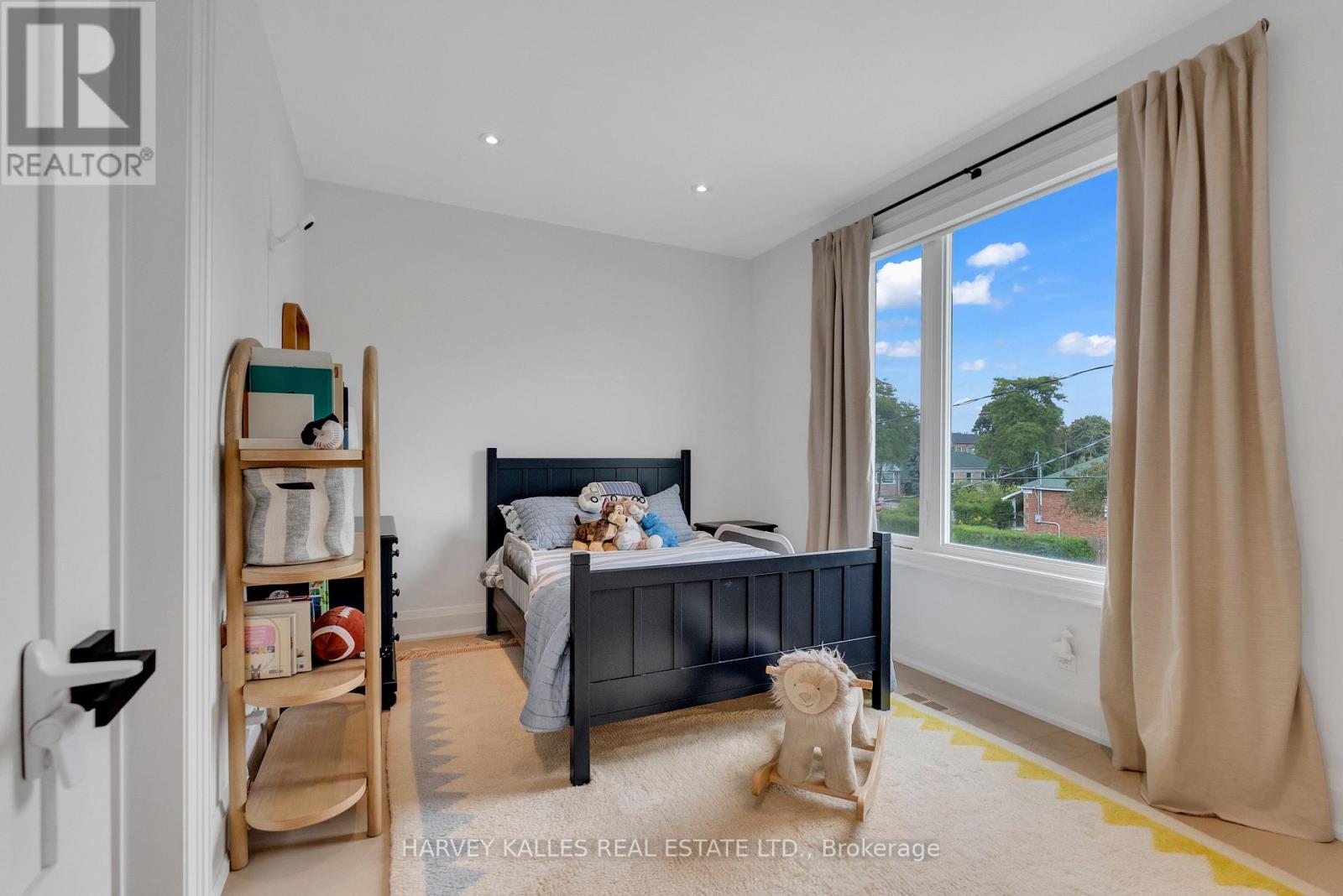 32 Almont Road, Toronto, Ontario  M3H 3E3 - Photo 31 - C12729084