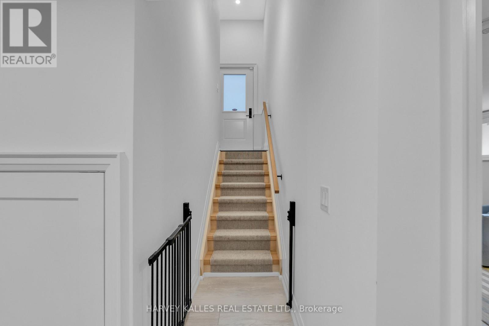 32 Almont Road, Toronto, Ontario  M3H 3E3 - Photo 37 - C12729084