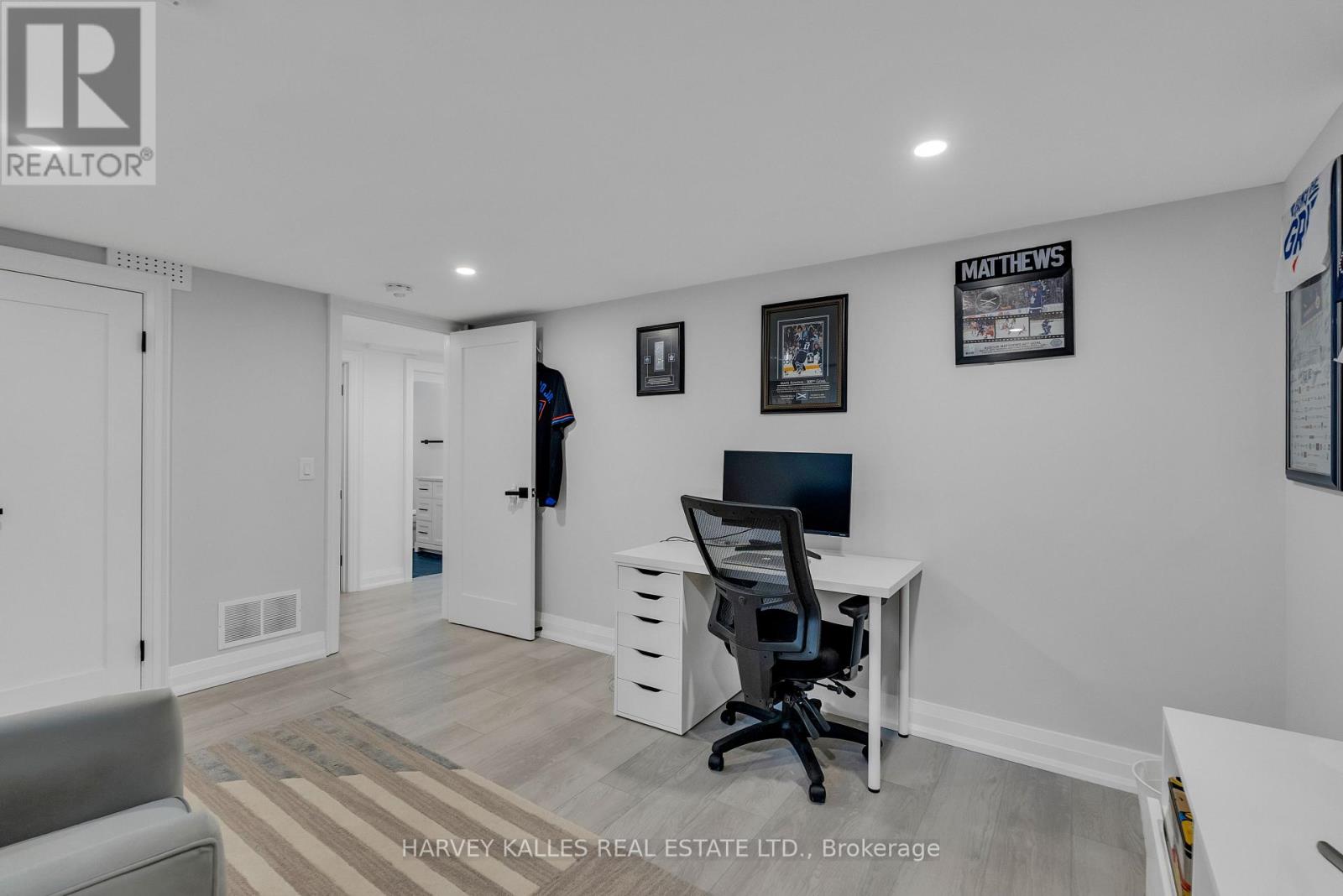 32 Almont Road, Toronto, Ontario  M3H 3E3 - Photo 45 - C12729084