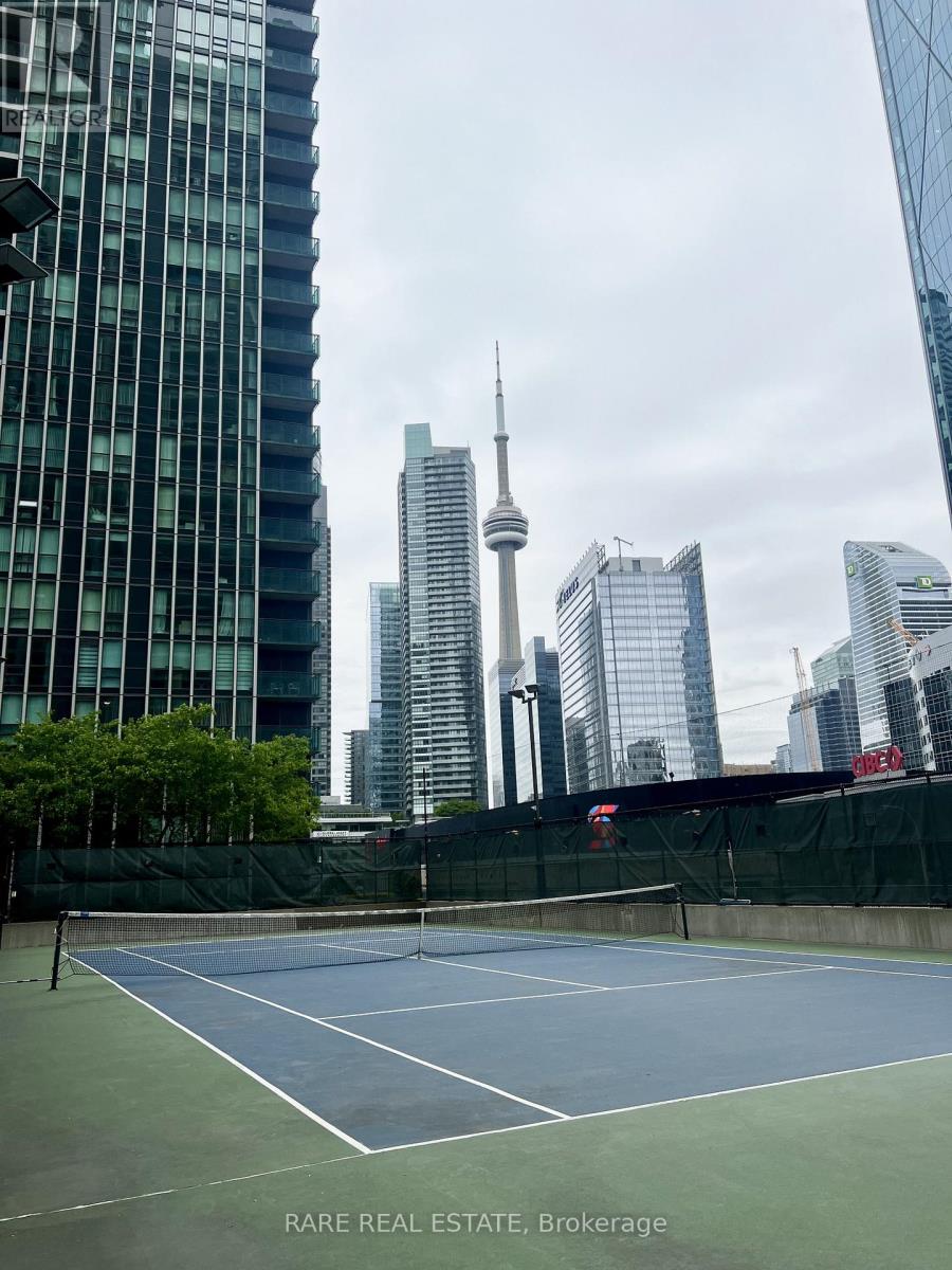 501 - 12 Yonge Street N, Toronto, Ontario  M5E 1Z9 - Photo 5 - C12729108