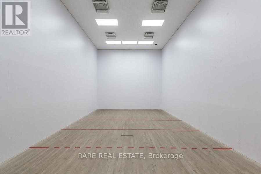 501 - 12 Yonge Street N, Toronto, Ontario  M5E 1Z9 - Photo 9 - C12729108