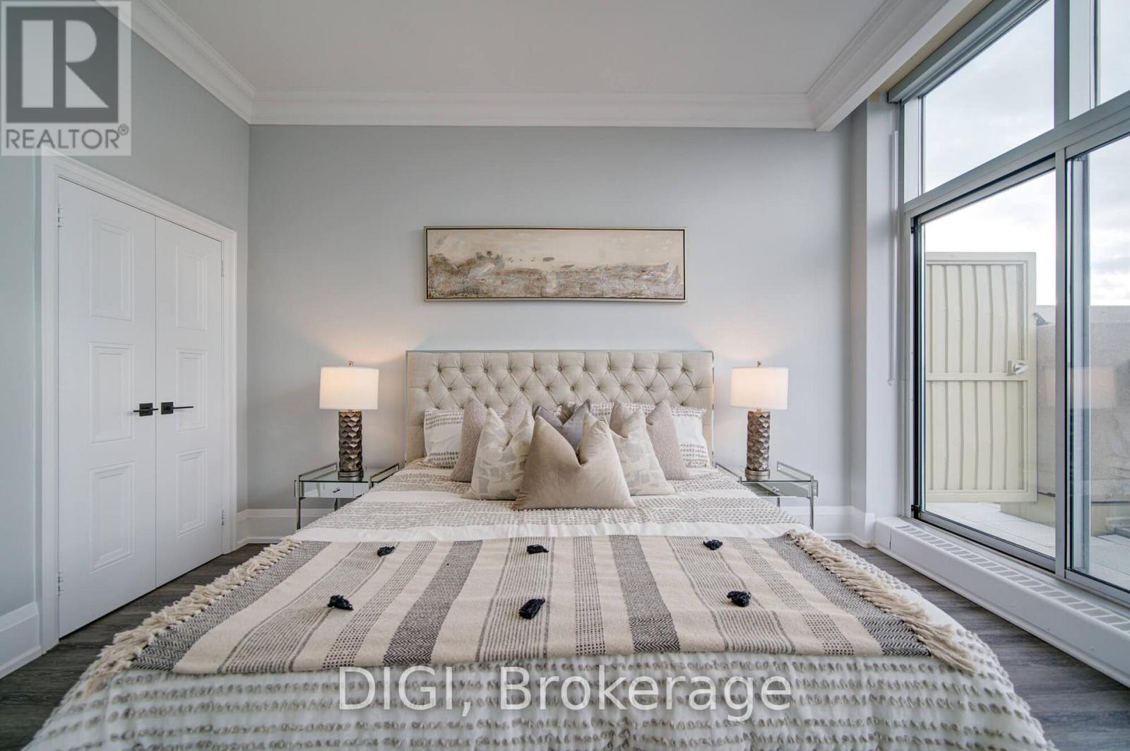 Ph24 - 400 Walmer Road, Toronto, Ontario  M5P 2X7 - Photo 17 - C12729122