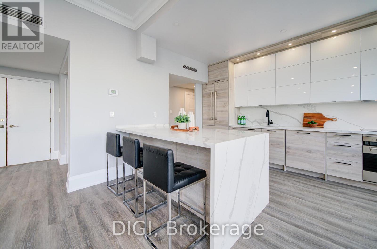 Ph24 - 400 Walmer Road, Toronto, Ontario  M5P 2X7 - Photo 8 - C12729122