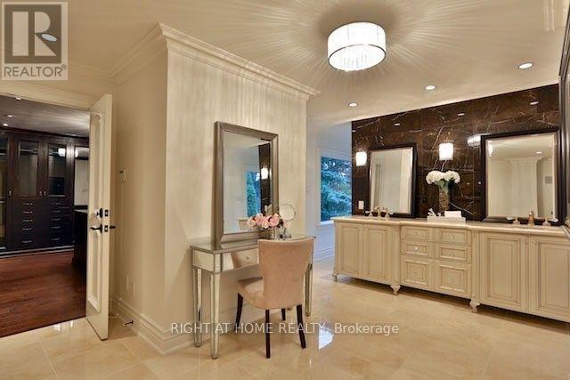 11 York Road, Toronto, Ontario  M2L 1H4 - Photo 13 - C12729128