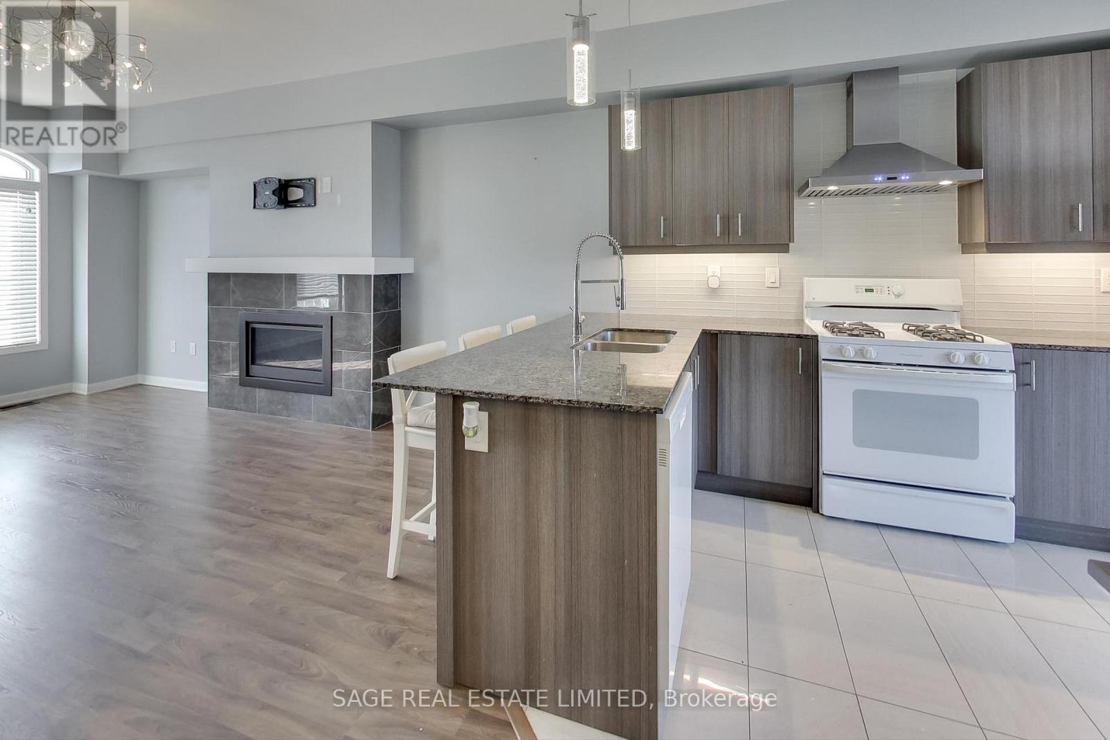 1417 Salem Road N, Ajax, Ontario  L1Z 0R9 - Photo 6 - E12728970