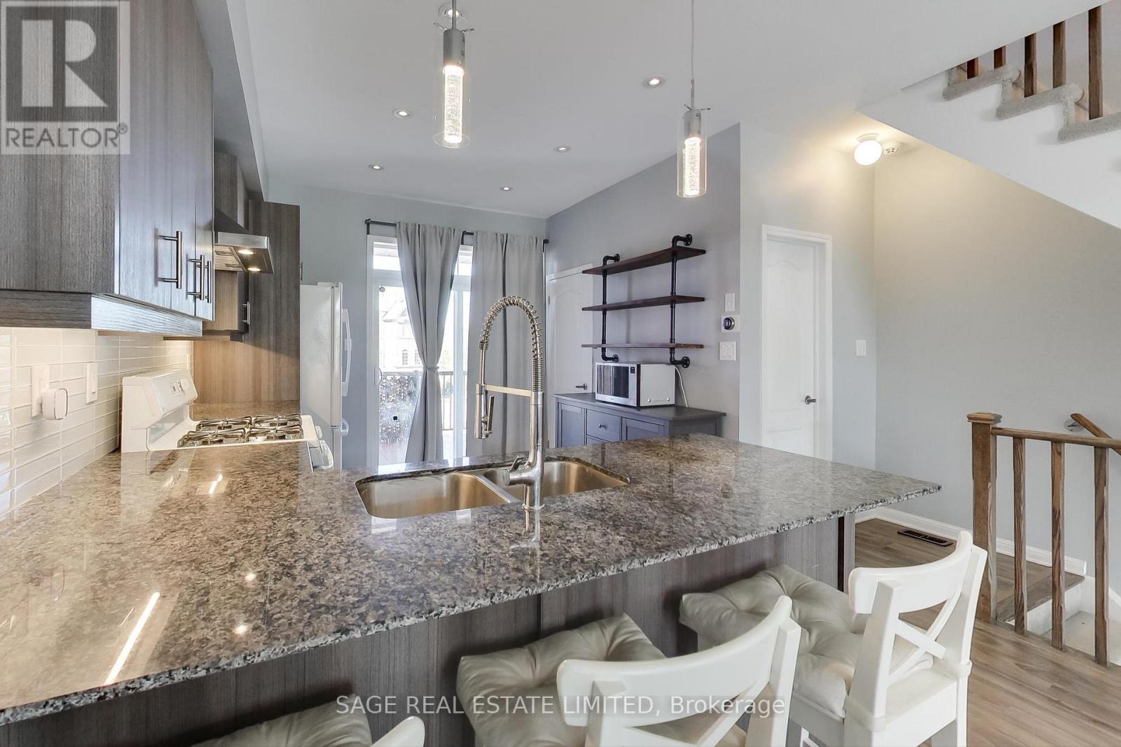 1417 Salem Road N, Ajax, Ontario  L1Z 0R9 - Photo 8 - E12728970